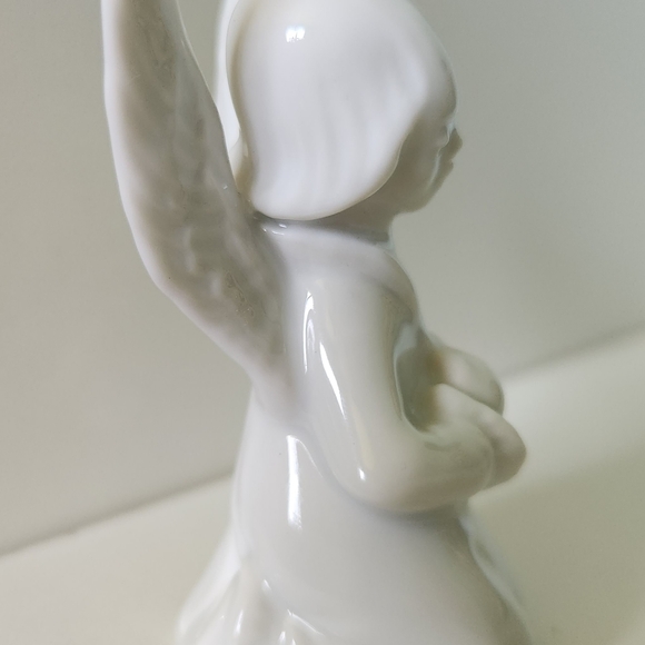 Herend Praying Angel - Picture 3 of 6